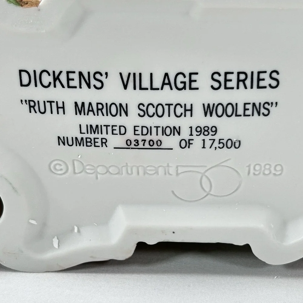 Dept 56 RUTH MARION SCOTCH WOOLENS Limited Ed 1989 Dickens 55859 Lighted EUC